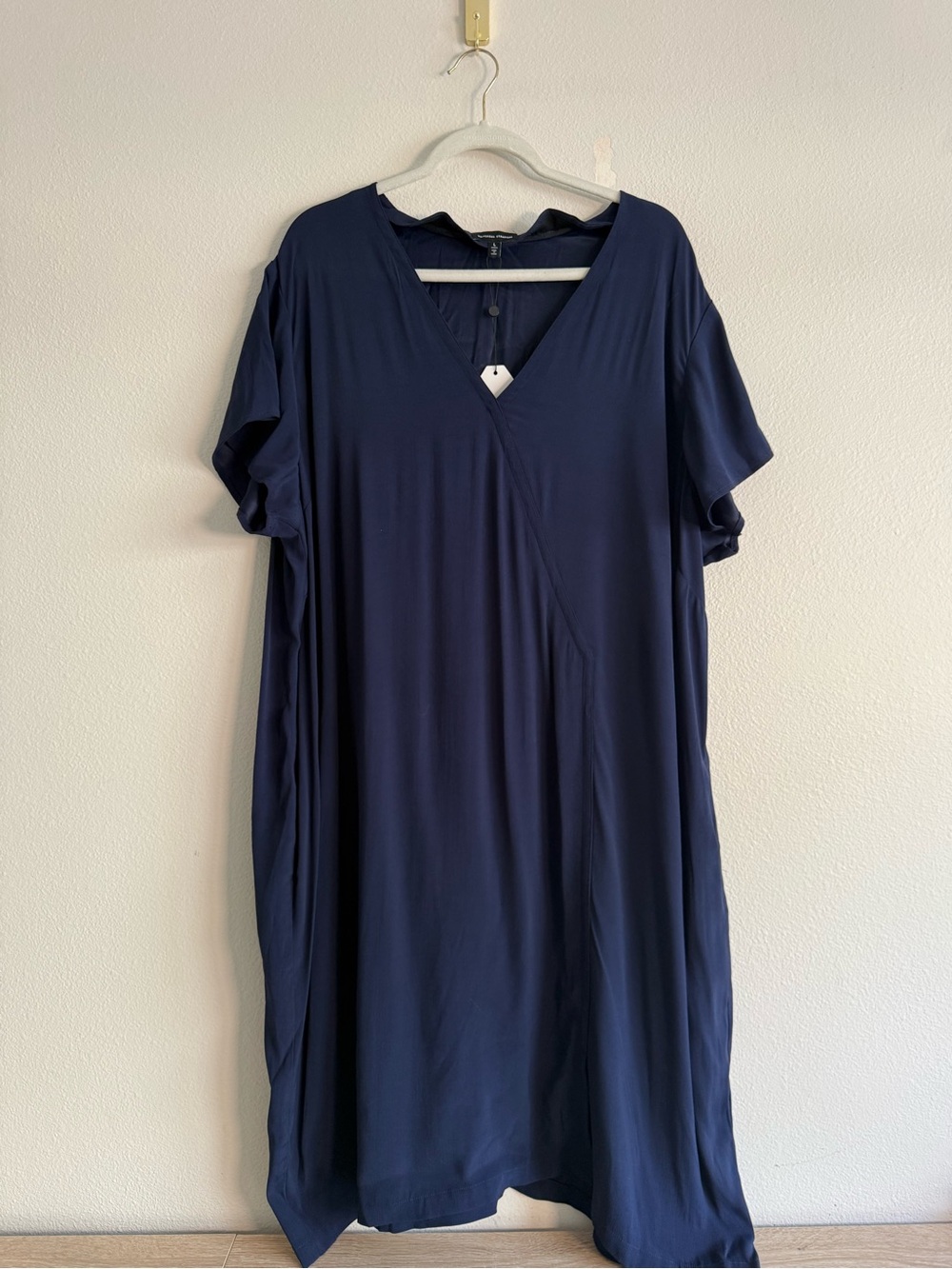 Universal Standard V neck Faux Wrap Dress Women’s Sz L /22-24 NWT Navy